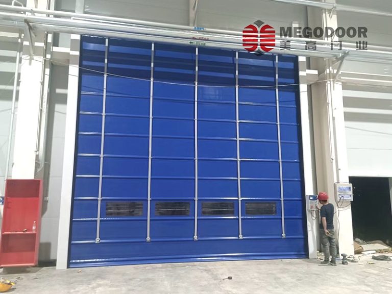 淮安工業(yè)級抗風(fēng)堆積門：十級強(qiáng)風(fēng)下的安全守護(hù)者縮略圖