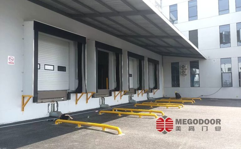 淮安冷庫保溫充氣式門封縮略圖